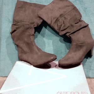 Women below knee suede like boots.